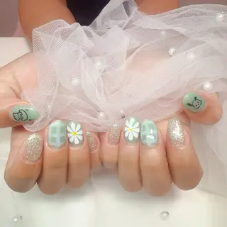 ネイル YUYI.nail salonのネイルデザイン