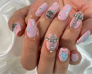 ネイル celica所属・松田 由真のネイルデザイン