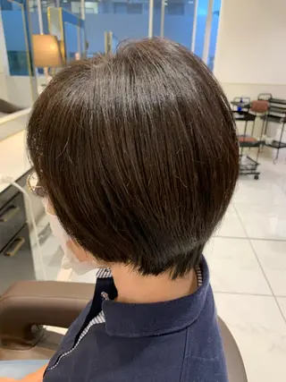 ショート カラー 小田切 栄司のヘアスタイル