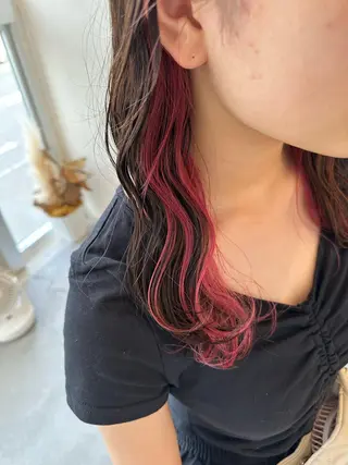 ロング カラー 松本 莉央のヘアスタイル