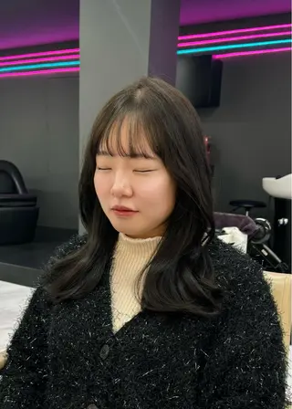 ミディアム カラー 岡山 愛のヘアスタイル