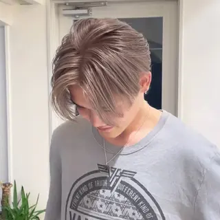 カラー メンズ メンズハイライト／ メンズブリーチカラーのヘアスタイル