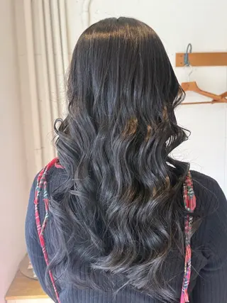 ロング カラー いしばし はるかのヘアスタイル