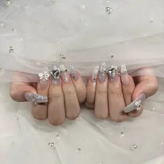 ネイル ୨୧ mio୨୧のネイルデザイン