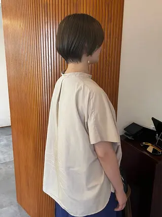 ショート toi【トワ】所属・安達 俊亮のヘアスタイル