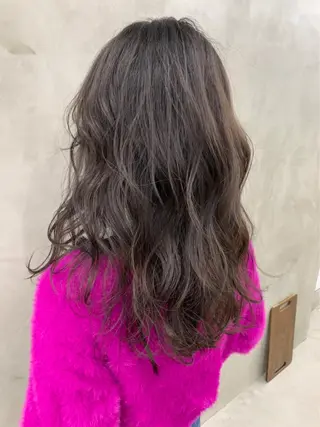 ロング カラー ブームボックス所属・🐝ハイトーンカラー hachi🐝のヘアスタイル