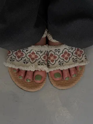 ネイル LETTER_& MINAのネイルデザイン