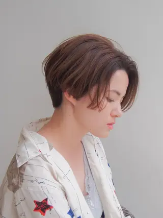 ショート 似合わせ艶髪カラー ❤️ハダユミのヘアスタイル