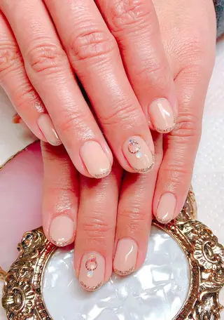 ネイル CROWN プライベートサロンのネイルデザイン