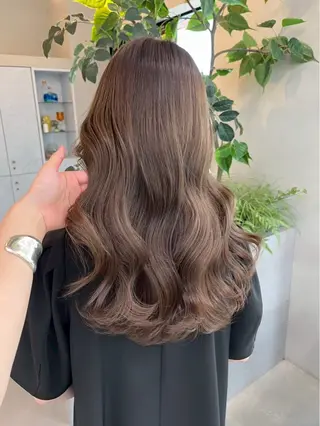 ロング カラー honami🐬／ 美髪カラー／縮毛矯正のヘアスタイル