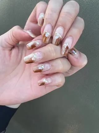 ネイル nailstudio ′ecole所属・nailstudio ′ecoleのネイルデザイン