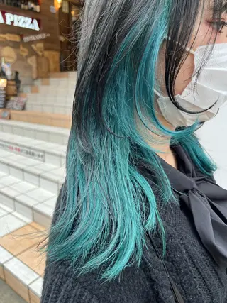 ミディアム カラー ハイトーン/レイヤー 💜Akaneのヘアスタイル