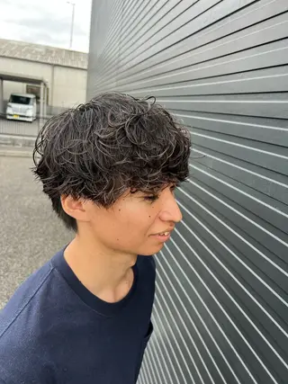 ミディアム TABOO.i 早野太郎のヘアスタイル