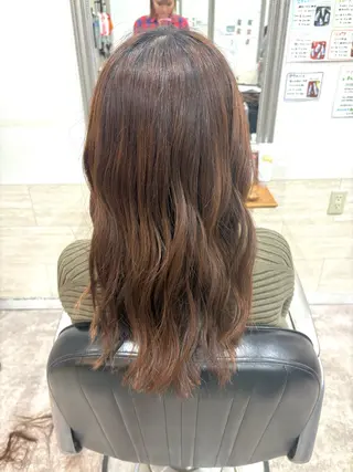 ロング カラー 堀川 希歩のヘアスタイル