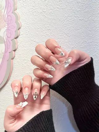 ネイル UnicornNail所属・Unicorn Nail 矢場町店のネイルデザイン