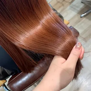 ロング カラー 𝙎𝙚𝙞𝙧𝙖 ☆カット/パーマのヘアスタイル