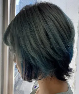 ショート カラー S. ERIのヘアスタイル