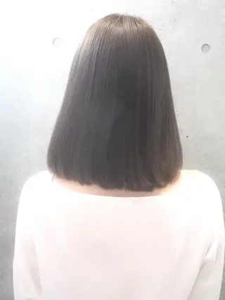 ショート カラー 井坂 和博のヘアスタイル