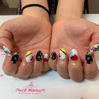 ネイル ネイルリボン 受付スタッフのネイルデザイン