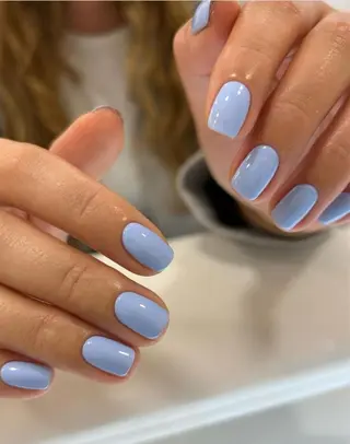 ネイル ダンビーニャム サロールのネイルデザイン