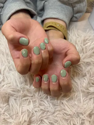 ネイル 伊藤 いちごのネイルデザイン