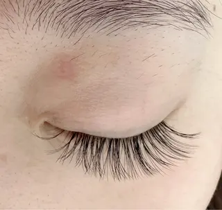 マツエク・マツパ りな☘️ 池袋のマツエク・マツパデザイン