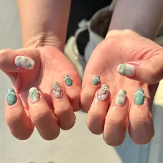 ネイル alien girl所属・aliengirl Ayuのネイルデザイン