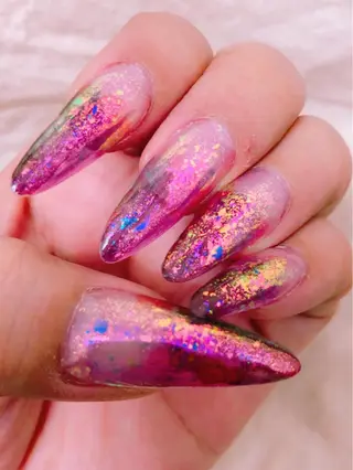 ネイル bijou所属・相馬 礼菜のネイルデザイン