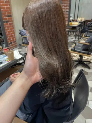 ロング シンタニナオト /梅田茶屋町のヘアスタイル