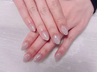 ネイル KARI ネイルサロンのネイルデザイン