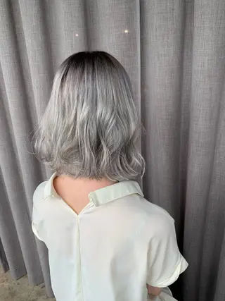 ミディアム カラー 🌈ディレクター🌈 徳松優希のヘアスタイル