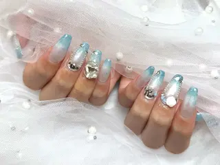 ネイル peTiT ✨️ yuzuki💞🫧のネイルデザイン