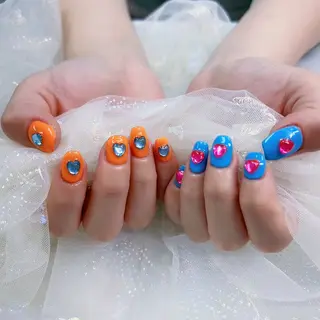 ネイル パーツ全部¥110 サロンミミのネイルデザイン