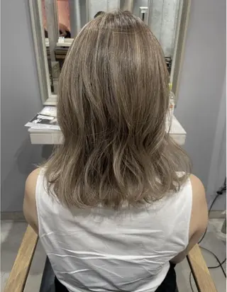 カラー 🫧ハイライトモデル 募集🫧溝口結麻のヘアスタイル