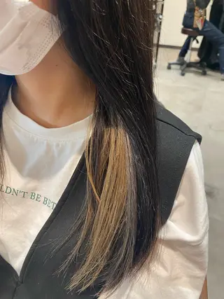 カラー 上田 愛美のヘアスタイル