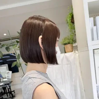 ショート 会田有紀 /切りっぱなしボブのヘアスタイル