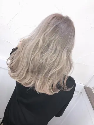 セミロング カラー PSY(サイ)所属・PSY(サイ)池袋 金田尚久🎨のヘアスタイル