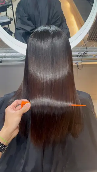 ロング CoCooN TAKUMAのヘアスタイル