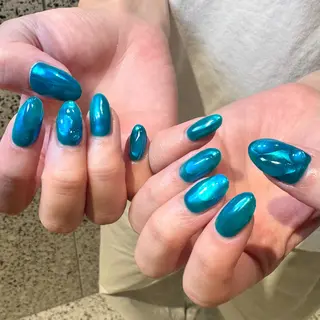 ネイル RIEKO🍒 ワンホン♡推しネイルのネイルデザイン