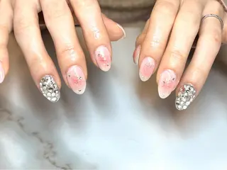 セミロング ネイリスト シンのネイルデザイン