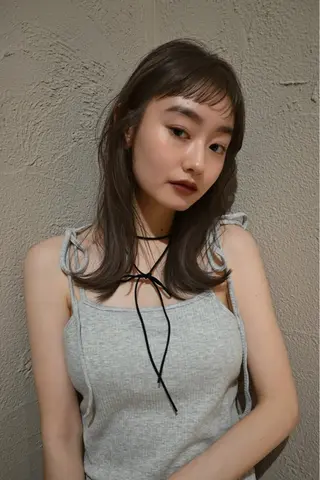 カラー aya / カットカラーのヘアスタイル