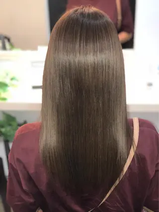 セミロング カラー 豊中/メンズ特化 岡田 龍之介のヘアスタイル