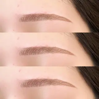 アイブロウ RUSHIA minaの眉毛・アイブロウイメージ