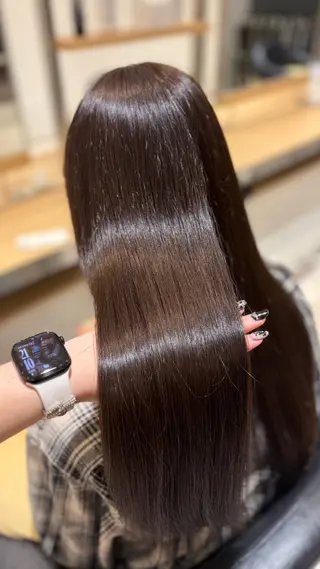 ロング 松尾 彩美華のヘアスタイル