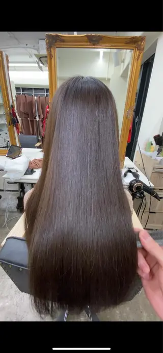 ロング ウルフ/レイヤー /髪質改善　ナユタのヘアスタイル