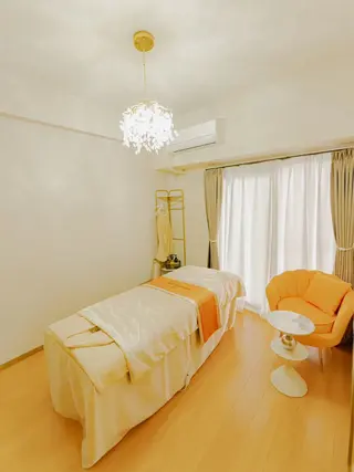 モトイ ヒトミのエステ・リラクイメージ