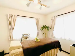 Com Crew(コムクルー)所属・島津江 早苗のエステ・リラクイメージ