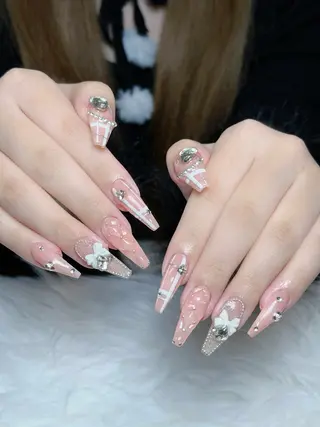 ネイル Julli NailStudioのネイルデザイン