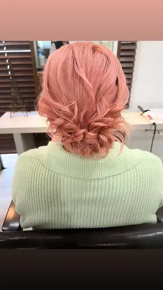 ミディアム カラー ヘアアレンジ GiseL アンリのヘアスタイル