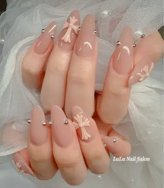 ネイル LULU Nail  Salon 新宿所属・LU LU NailSalonのネイルデザイン